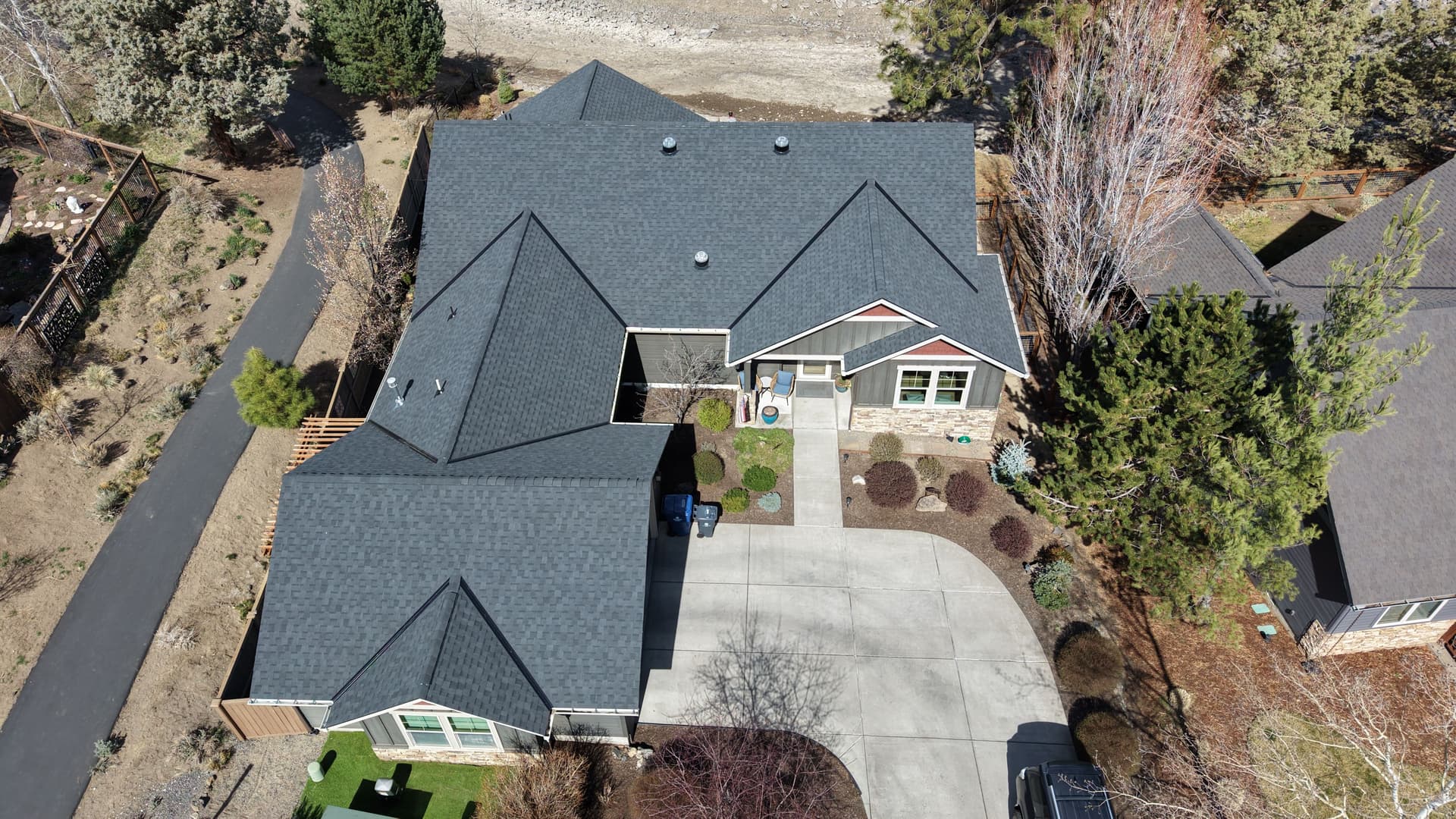 Finishing Strong with Durable CertainTeed Landmark ClimateFlex Roofs image