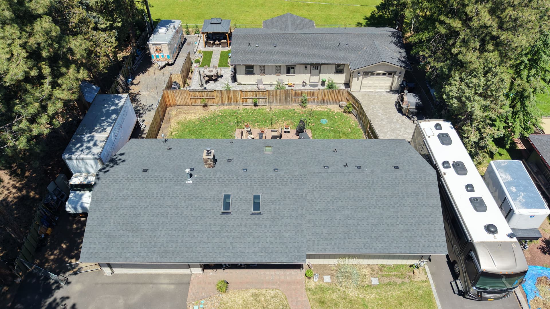 Gallery photos for Fresh Roof Replacements Done Right Across the Neighborhood: Image #3