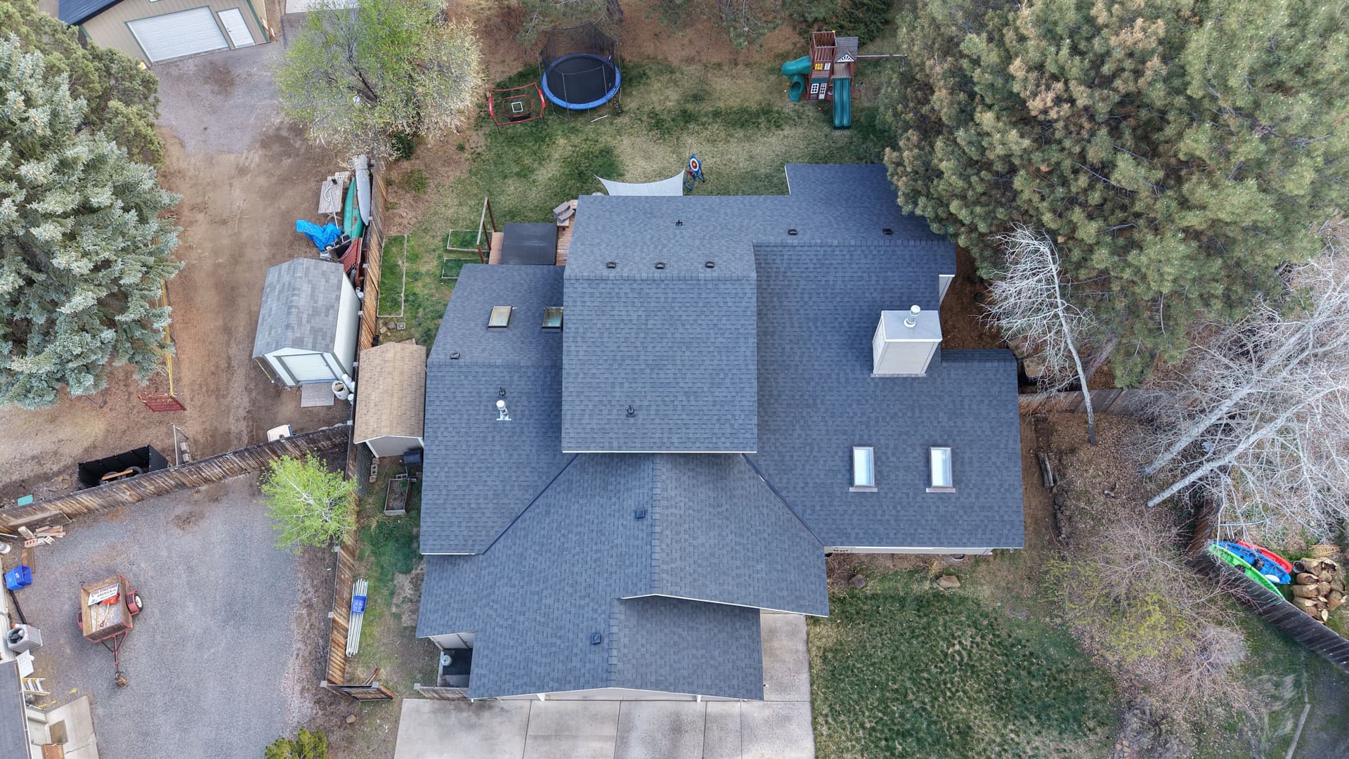 Gallery photos for Two Homes Get Brand New Roofs in One Day: Image #2