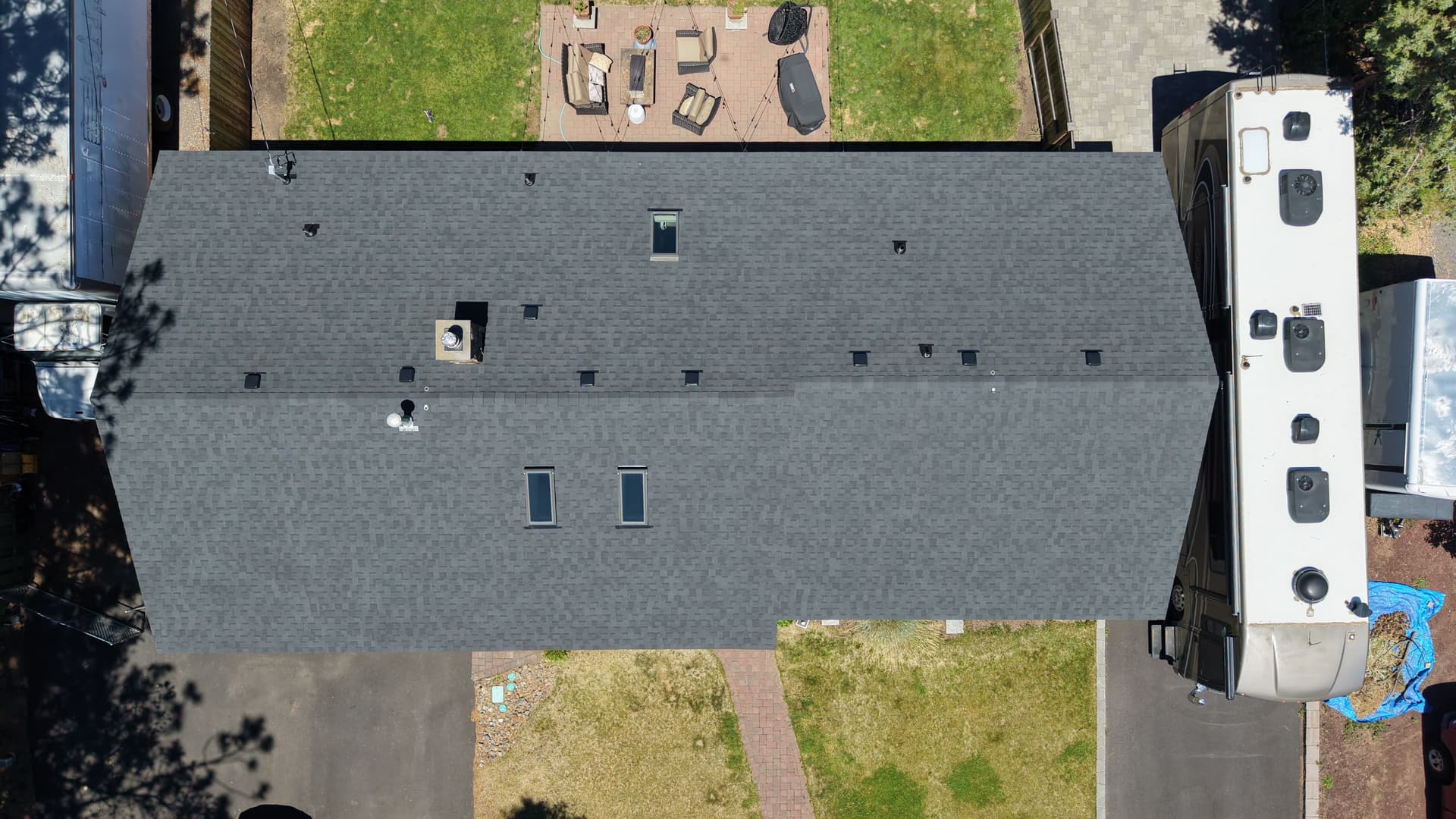 Gallery photos for Fresh Roof Replacements Done Right Across the Neighborhood: Image #5