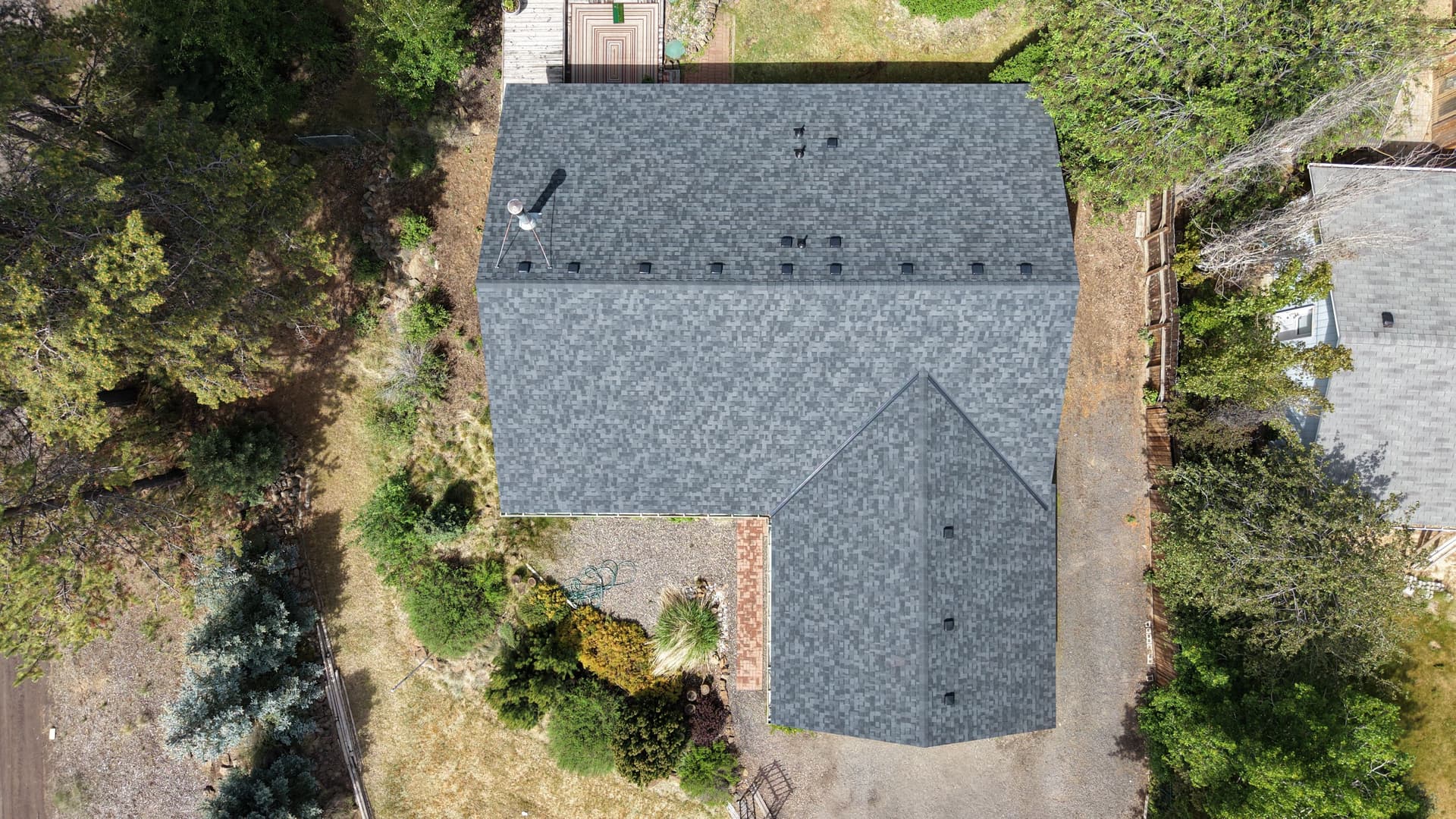 Gallery photos for CertainTeed Landmark ClimateFlex Roof Replacement in Central Oregon: Image #3