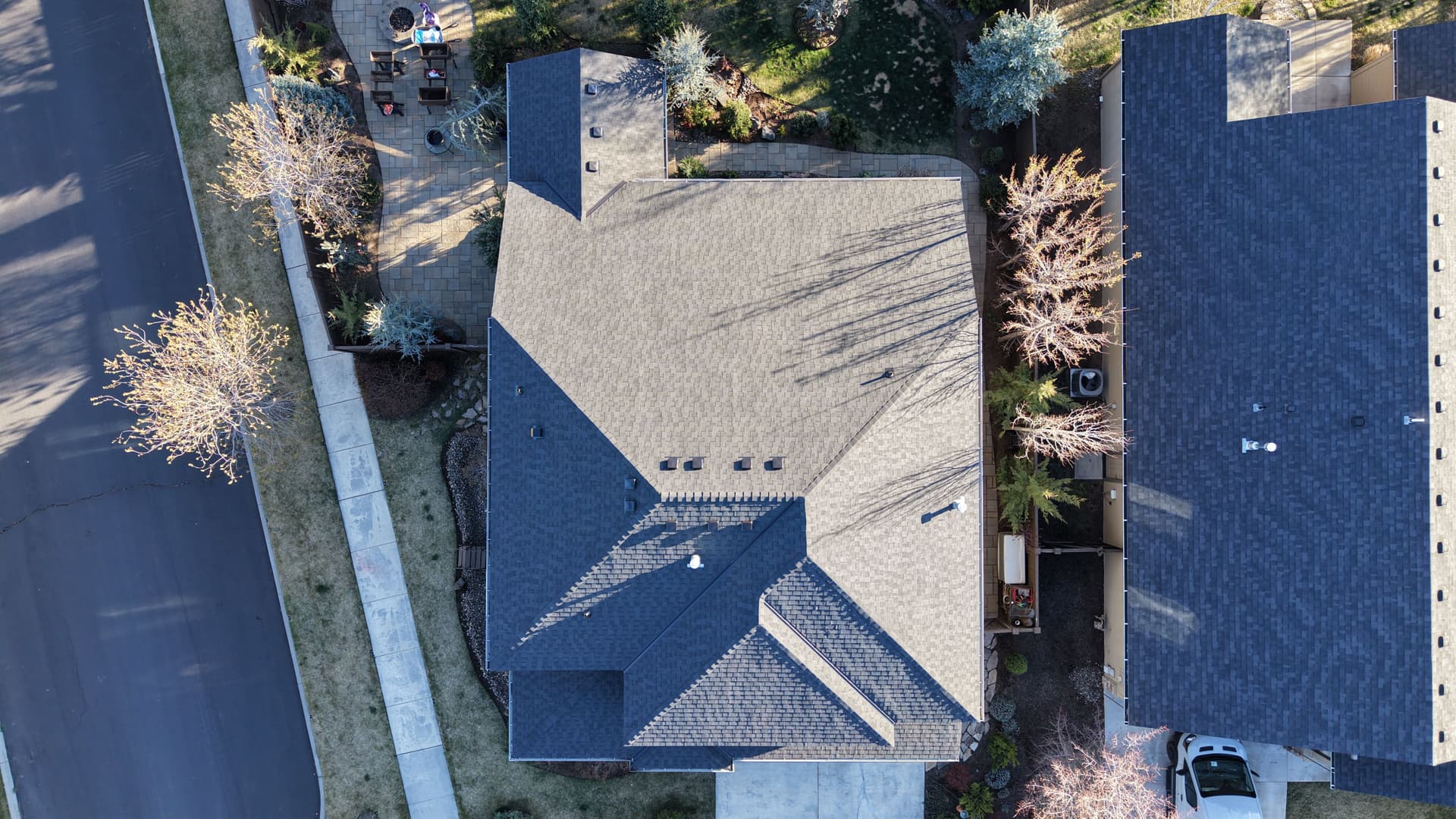 Gallery photos for Two Homes Get Brand New Roofs in One Day: Image #7