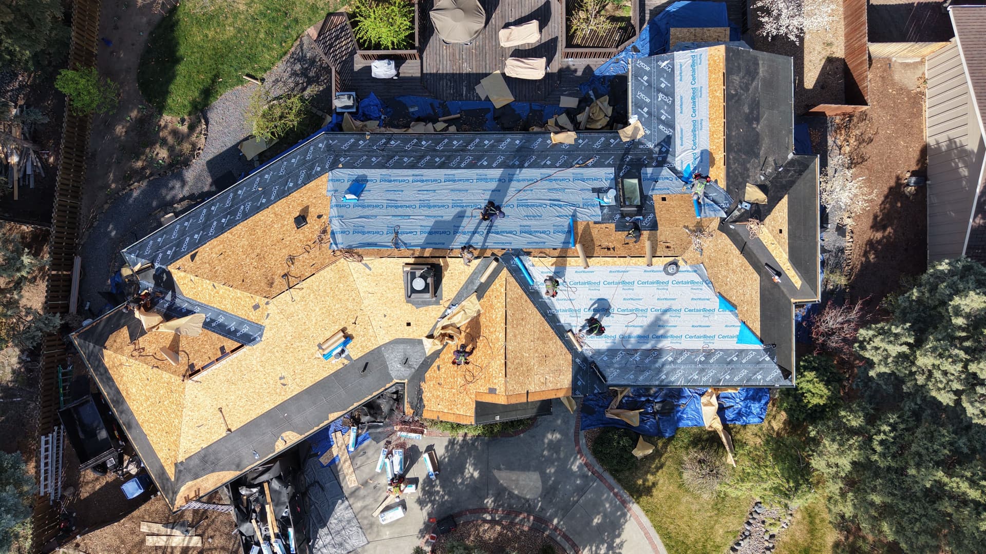 Gallery photos for Full Roof Replacement with CertainTeed Landmark ClimateFlex Shingles: Image #5